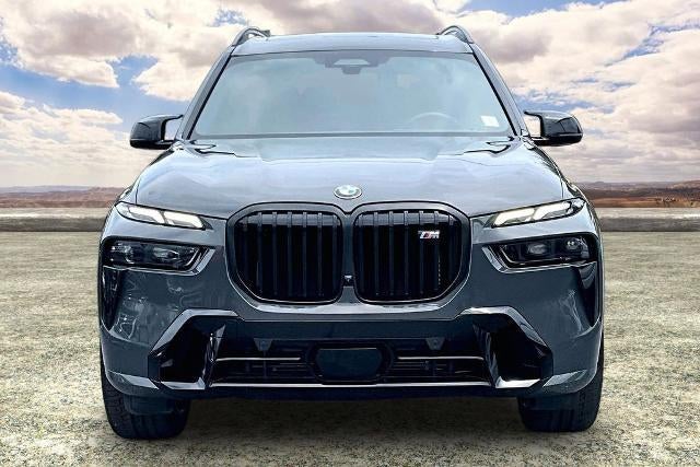 2023 BMW X7 M60i