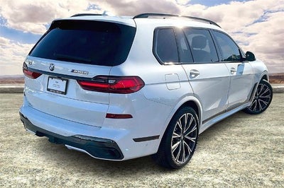 2021 BMW X7 M50i