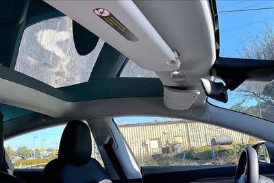 2023 Tesla Model 3 Performance
