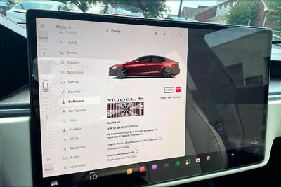 2023 Tesla Model S Plaid