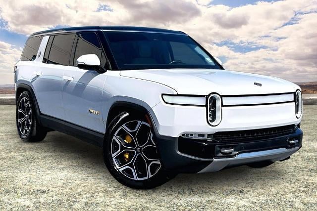 2023 RIVIAN R1S Adventure