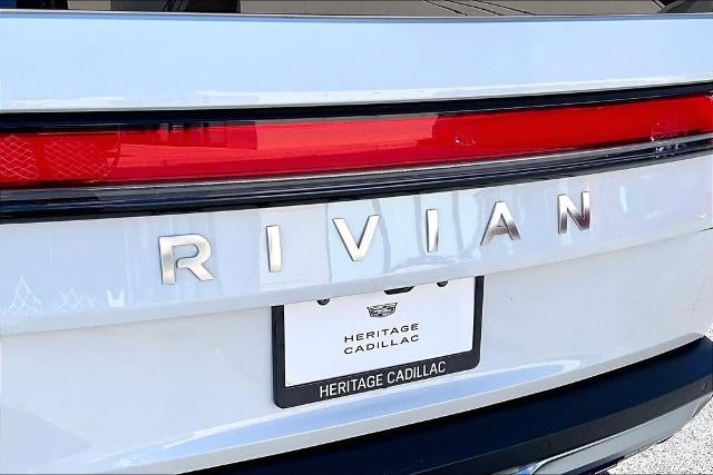 2023 RIVIAN R1S Adventure