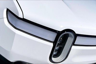 2023 RIVIAN R1S Adventure