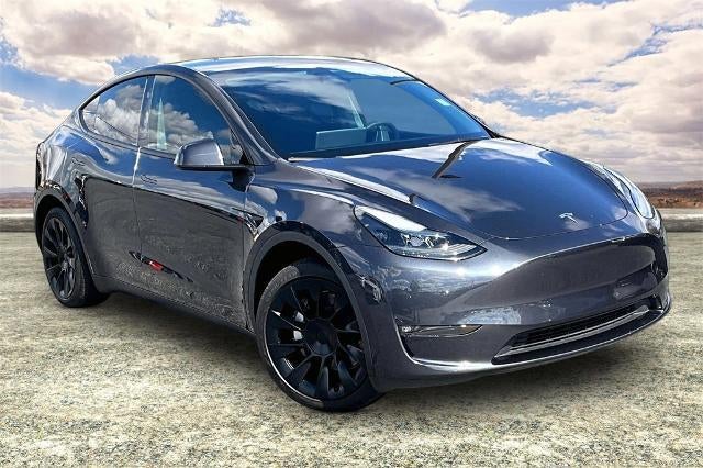 2024 Tesla Model Y Long Range