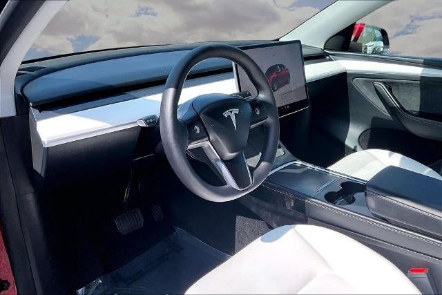 2024 Tesla Model Y Long Range
