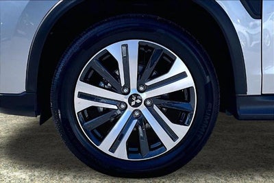 2025 Mitsubishi Outlander Sport S