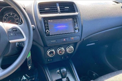 2025 Mitsubishi Outlander Sport S