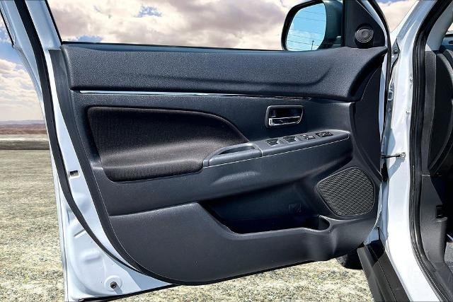 2024 Mitsubishi Outlander Sport S