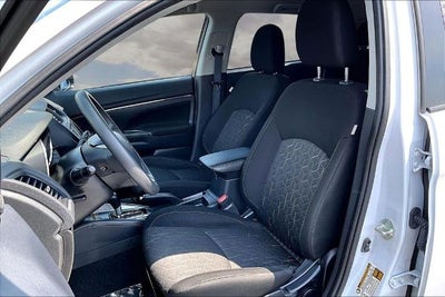 2024 Mitsubishi Outlander Sport S