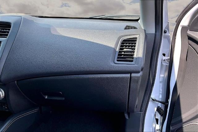 2024 Mitsubishi Outlander Sport S