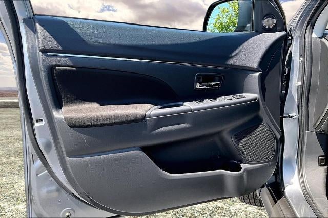2025 Mitsubishi Outlander Sport S