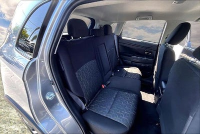 2025 Mitsubishi Outlander Sport S