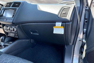 2025 Mitsubishi Outlander Sport S
