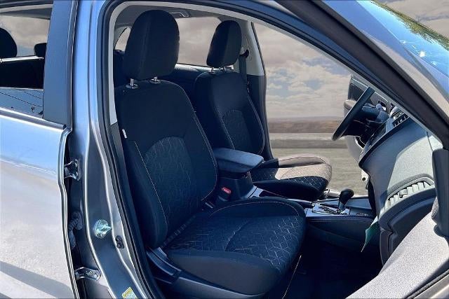 2025 Mitsubishi Outlander Sport S