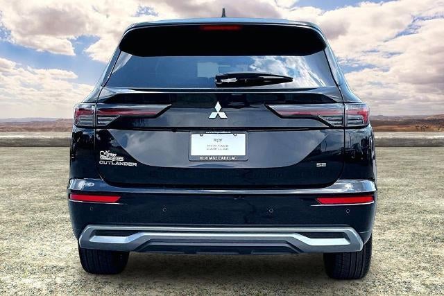 2025 Mitsubishi Outlander SE