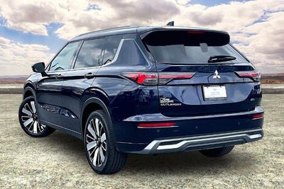 2025 Mitsubishi Outlander SEL