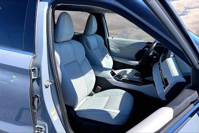 2025 Mitsubishi Outlander SEL