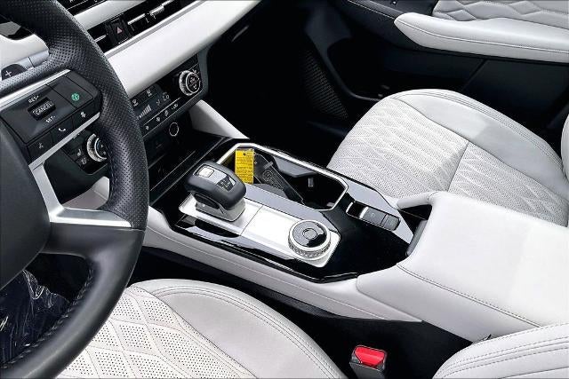 2025 Mitsubishi Outlander SEL