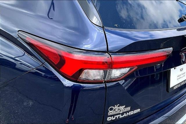 2024 Mitsubishi Outlander SE