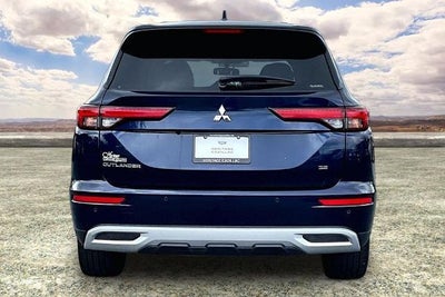 2024 Mitsubishi Outlander SE