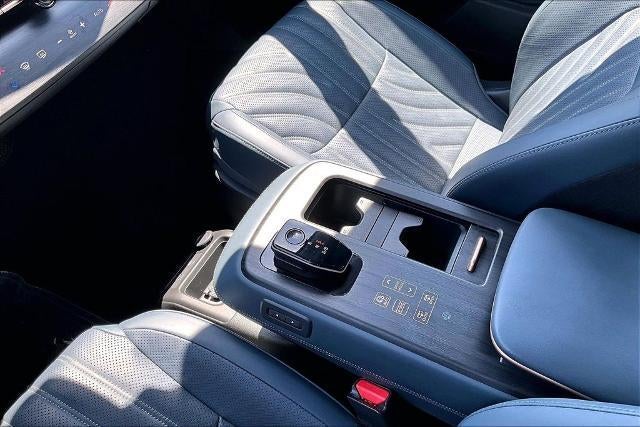 2023 Nissan ARIYA PLATINUM+