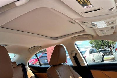 2018 Lexus IS IS 300