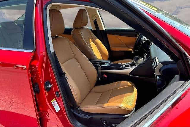 2018 Lexus IS IS 300