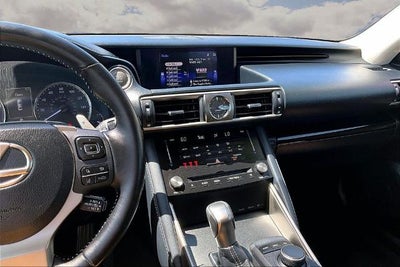 2018 Lexus IS IS 300