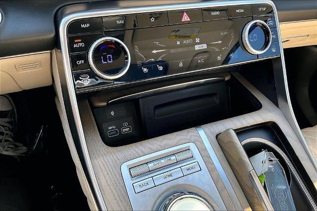 2024 Genesis GV80 Base