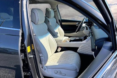 2024 Genesis GV80 Base