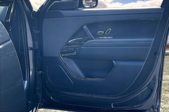 2024 Land Rover Range Rover Sport SE