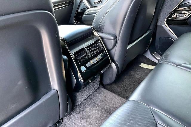 2025 Land Rover Range Rover Sport SE