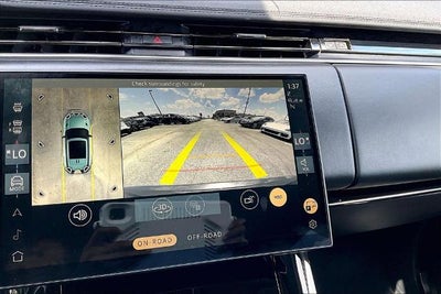 2025 Land Rover Range Rover Sport SE