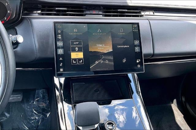 2025 Land Rover Range Rover Sport SE