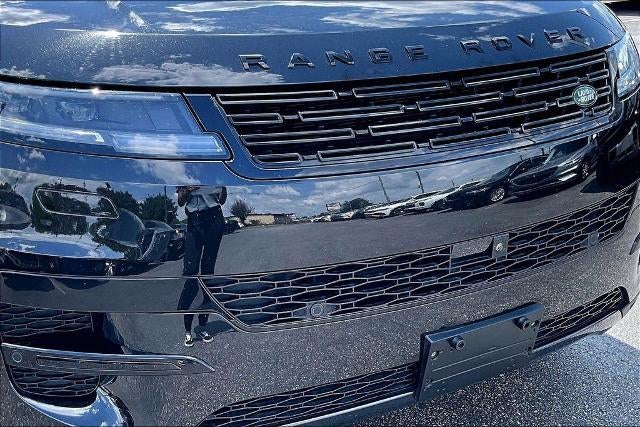2025 Land Rover Range Rover Sport SE