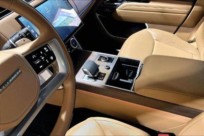 2023 Land Rover Range Rover SE