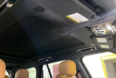2023 Land Rover Range Rover SE