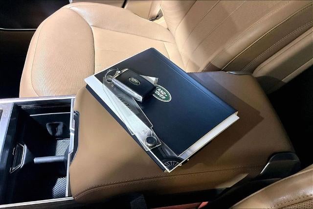 2023 Land Rover Range Rover SE