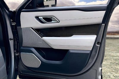 2018 Land Rover Range Rover Velar R-Dynamic HSE