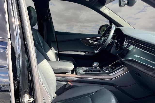 2020 Audi Q7 Premium Plus