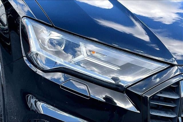 2020 Audi Q7 Premium Plus