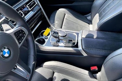 2021 BMW 8 Series 840i