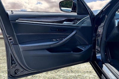 2018 BMW 5 Series 540i
