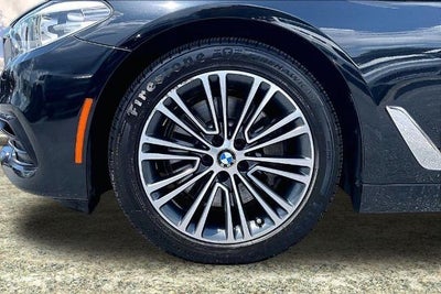 2018 BMW 5 Series 540i