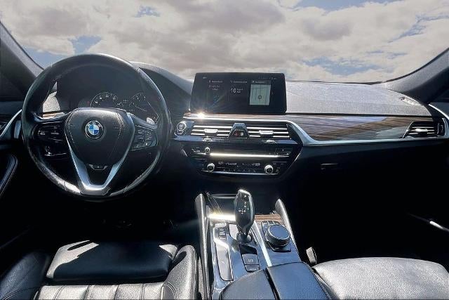 2018 BMW 5 Series 540i