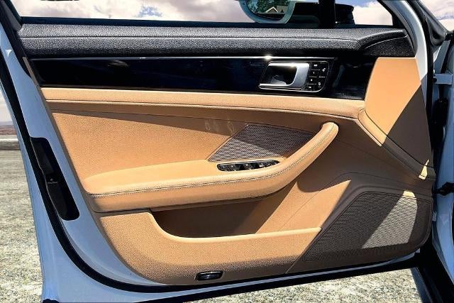 2018 Porsche Panamera Base