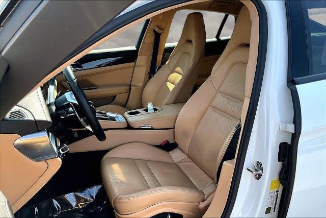 2018 Porsche Panamera Base