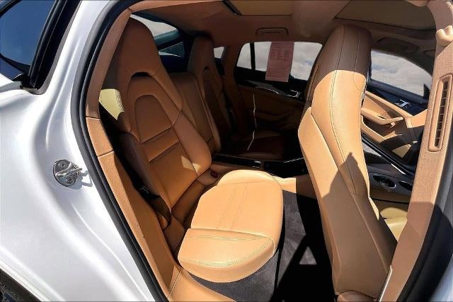 2018 Porsche Panamera Base