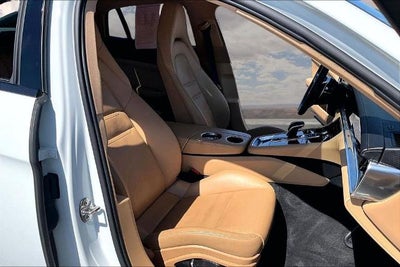 2018 Porsche Panamera Base