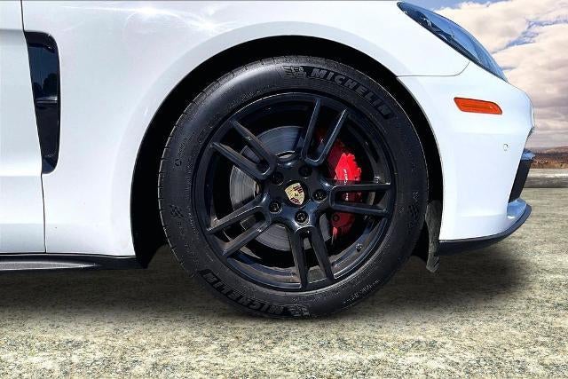 2018 Porsche Panamera Base